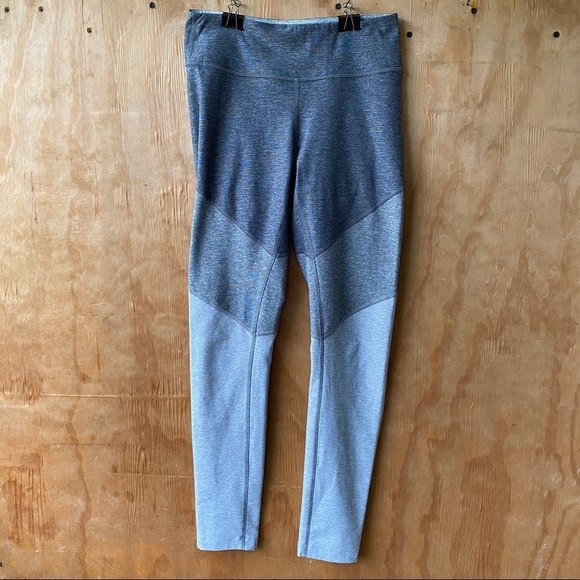 Outdoor Voices Gray Gradient Spacedye Leggings - Picture 2 of 9